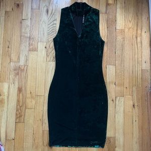 Design Lab Lord and Taylor emerald green velvet mini dress XS
